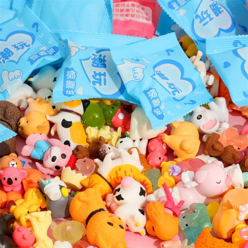 40 Pieces/Set Random Cartoon B - Resin Art Case recension och pris
