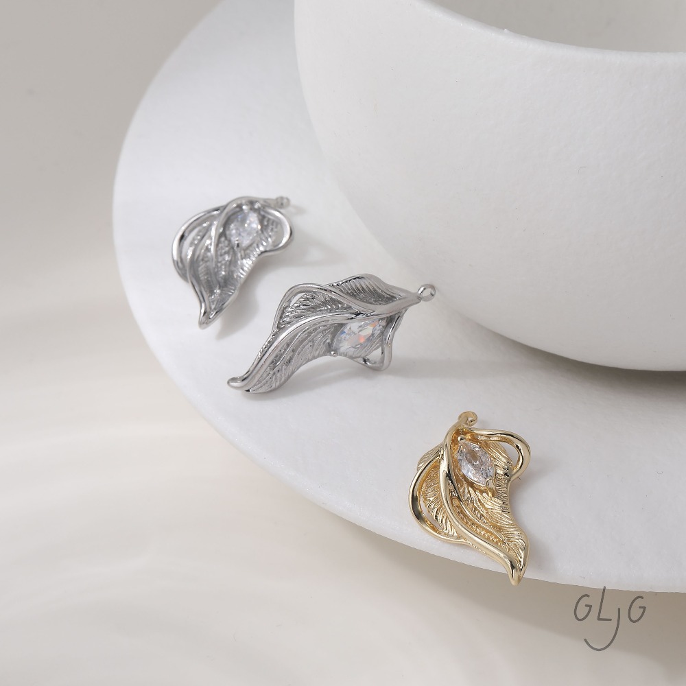 2PCS Leaf Charms for Jewelry F - Gold Leaf Foil recension och pris